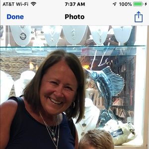 Meet your Posher, Helga